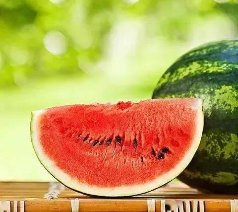 归梦有偿吃瓜,揭秘网络红人的另类盈利模式